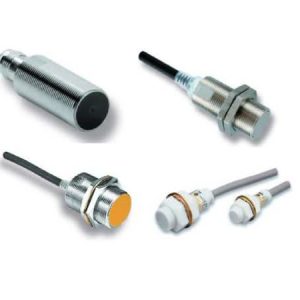 Omron E2E-X2D1-M3G Proximity Switch